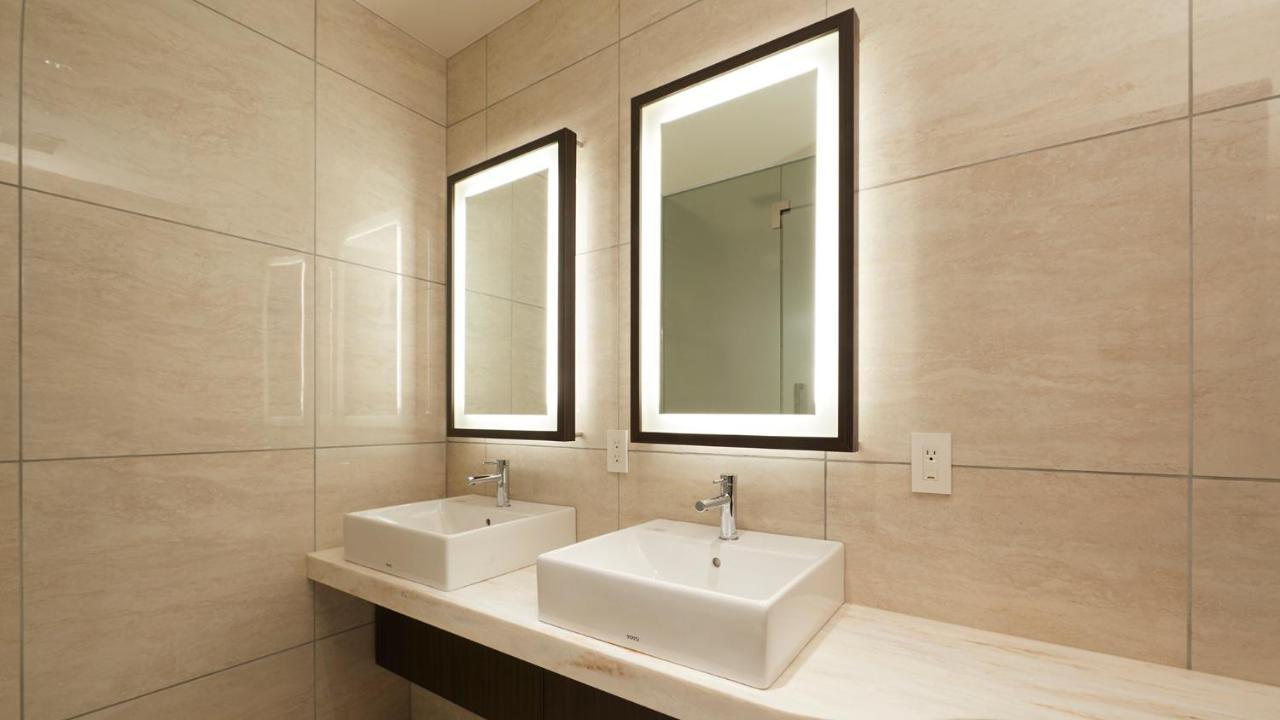 Hotel Metropolitan Saitama-Shintoshin Экстерьер фото